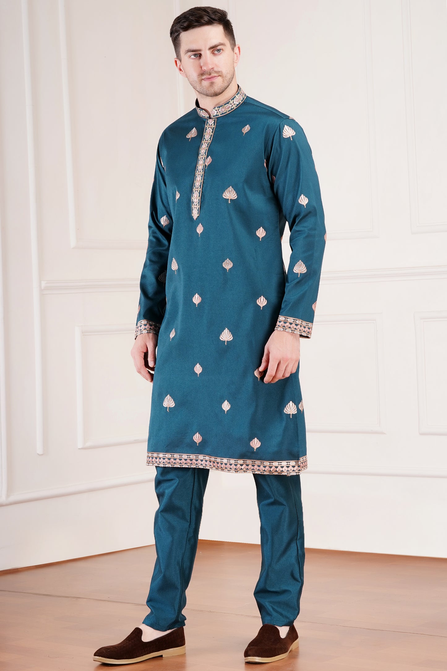 Premium Men Kurta with embroidered floral motifs and stole | Wedding wear