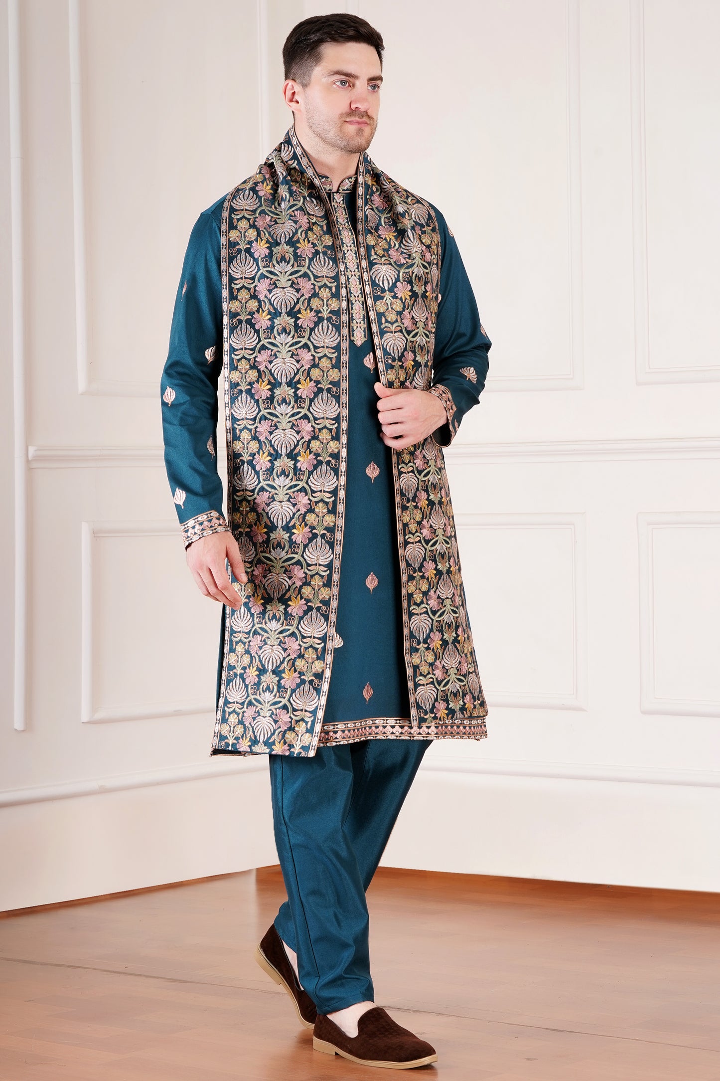 Premium Men Kurta with embroidered floral motifs and stole | Wedding wear