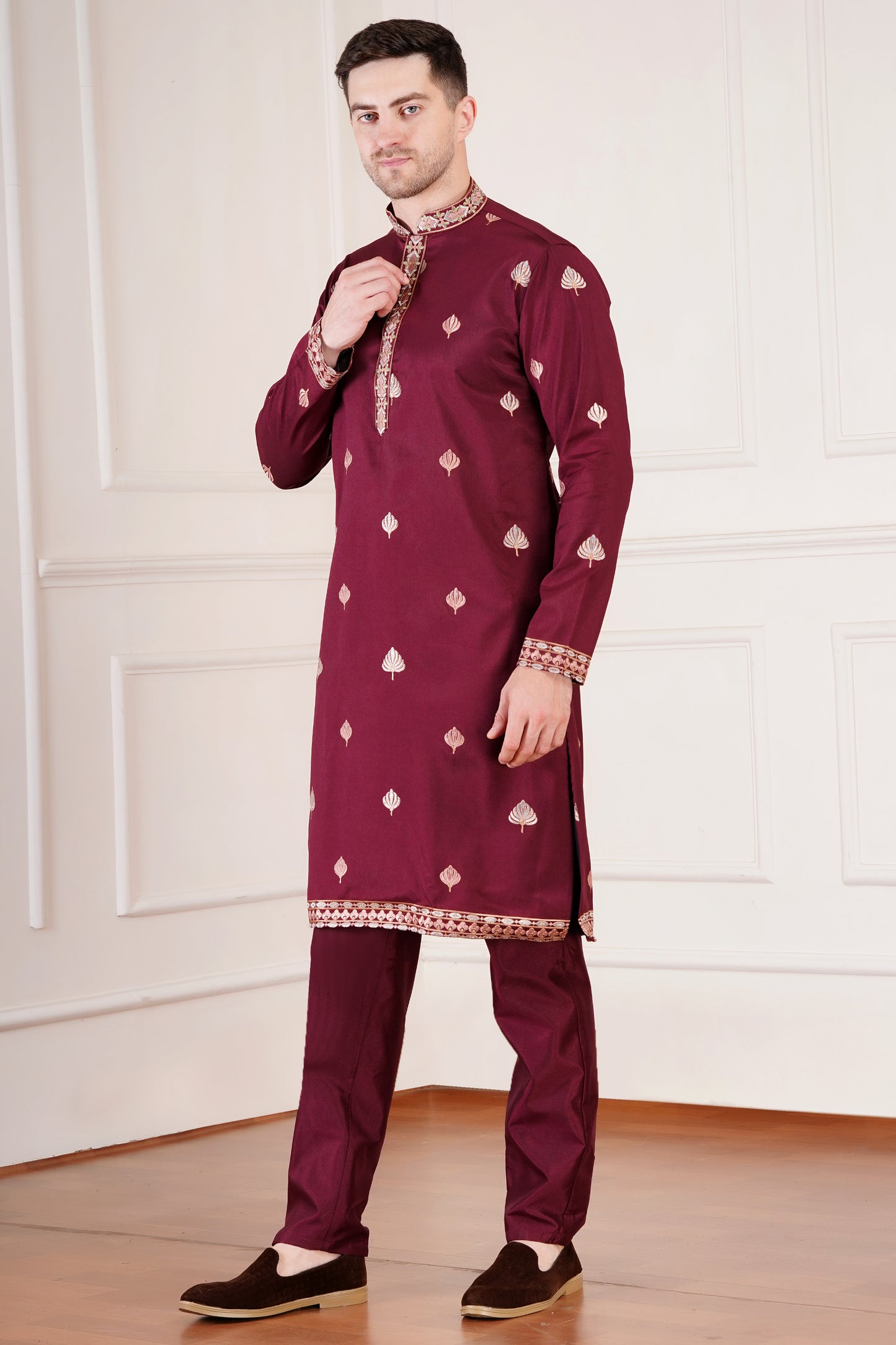 Premium Men Kurta with embroidered floral motifs and stole | Wedding wear