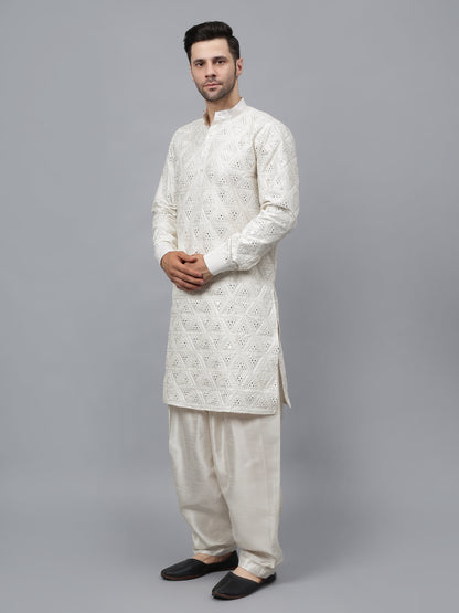 Men's off-white cotton blend geometric sequence design kurta with matching salwar, traditional Indian ethnic wear with intricate threadwork for festivals and weddings