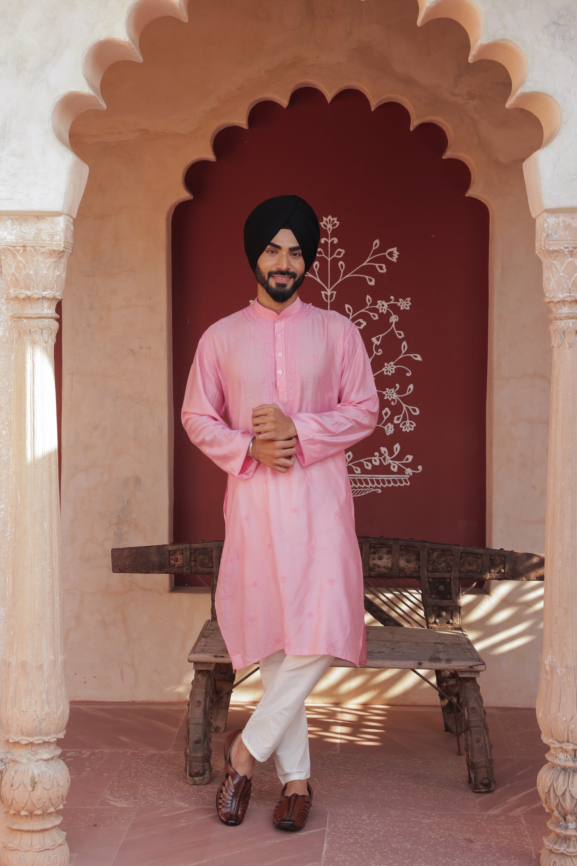 Men Pink chikankari Kurta  made of pure Linen, full length, button closure, fine embroidery on placket, full sleeves, mandarin collar, side pockets, traditional wear for family occasions, casual wear