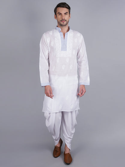 Men White chikankari Kurta  made of pure white Linen, full length, button closure, blue thread work on placket, full sleeves, mandarin collar, side pockets, traditional wear for family occasions, casual wear